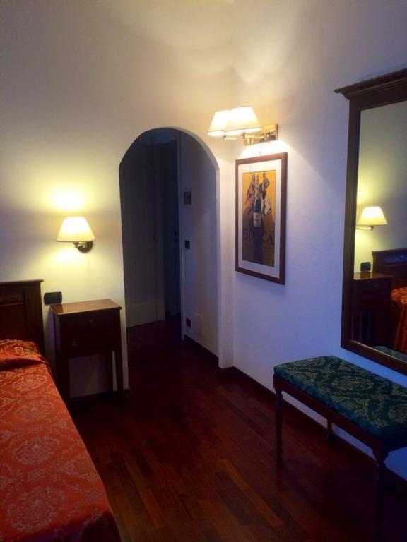 Villa Chiara Hotel كانيلي المظهر الخارجي الصورة
